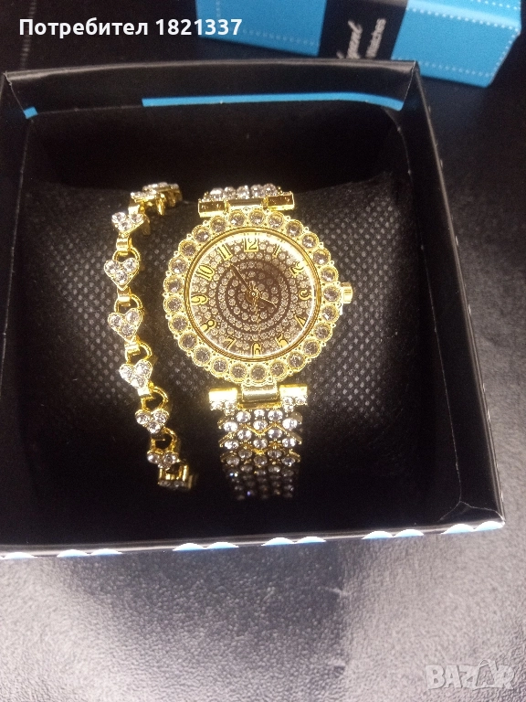 Дамски часовник с гривна , снимка 1