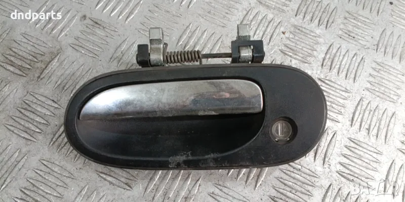Дръжка врата Nissan Almera Tino 2000г.(предна лява със забележка)	, снимка 1