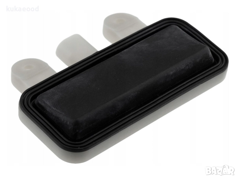 Бутон за ел багажник Mercedes E-Class W212, снимка 1