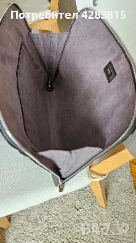 HUGO BOSS  бизнес чанта за лаптоп , снимка 6 - Чанти - 50298360