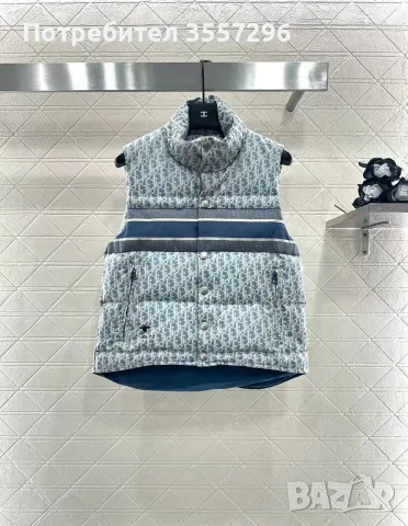 Елек Christian Dior, снимка 2 - Елеци - 56344813