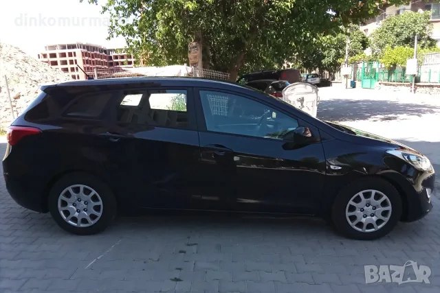 Hyundai I30 1.4CRDI-90kc. 2013год. Euro5, снимка 4 - Автомобили и джипове - 55943737