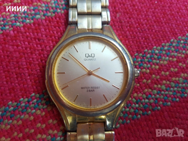 Мъжки позлатен часовник Q&Q