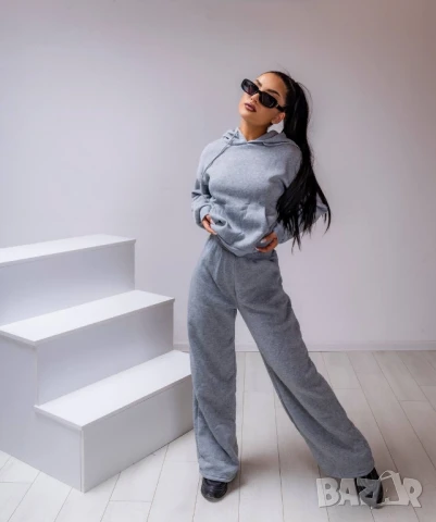 дамски екип, снимка 2 - Спортни екипи - 51163792