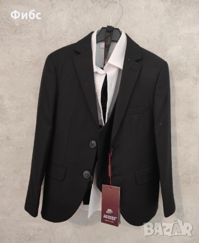 Нов детски костюм