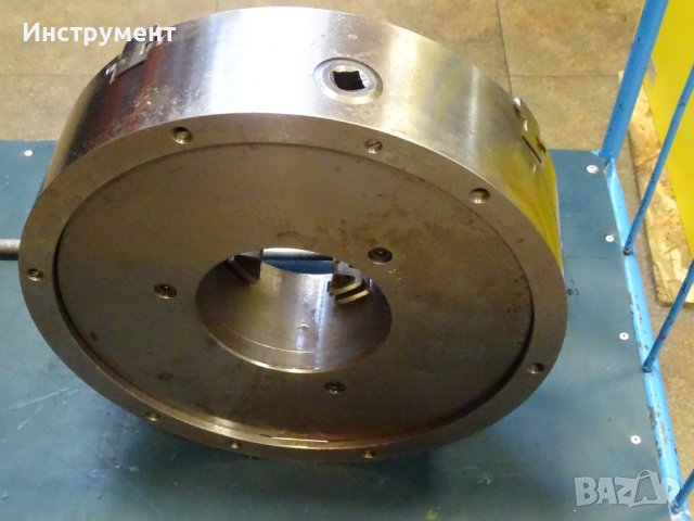 Универсален патронник за струг TOS IU 400/4 M1 4-челюсти, снимка 8 - Резервни части за машини - 42272447