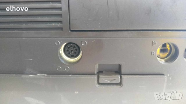 Rадиокасетофон Grundig RR720, снимка 5 - Радиокасетофони, транзистори - 41390827