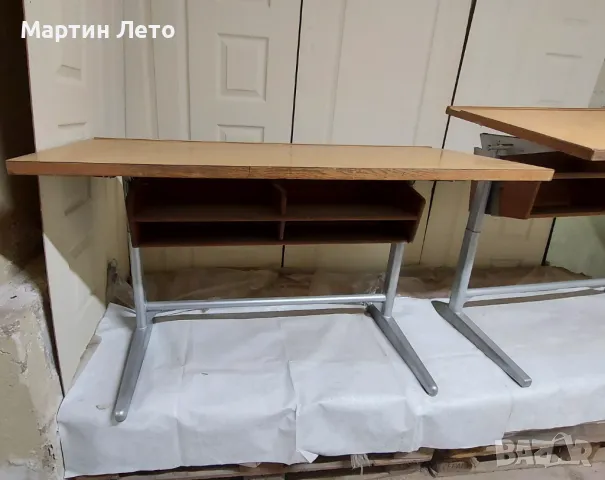 Ученически бюра. Антикварна стойност. EMBRU Swiss. 8 бр., снимка 5 - Бюра - 48903658