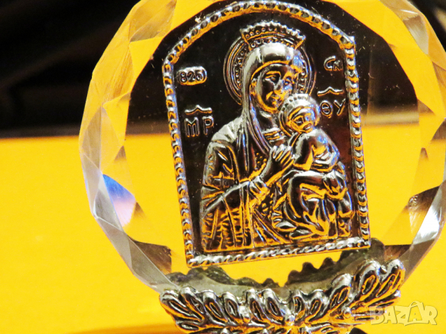 старинна малка сребърна икона Дева Мария, Богородица с младенеца - 6 х 5,5 см