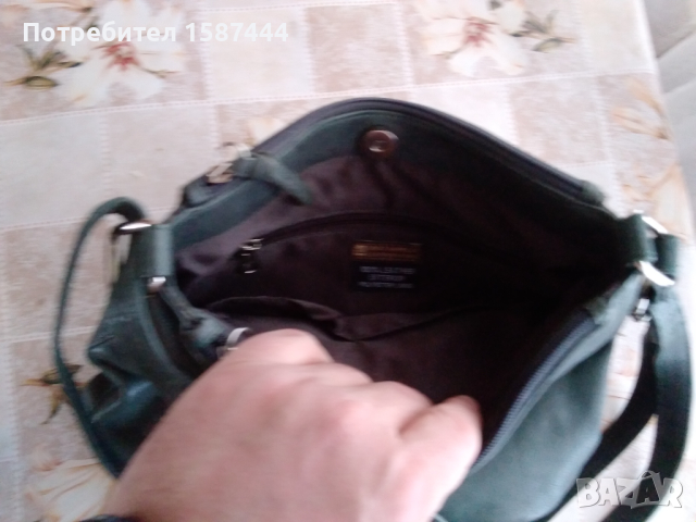 Продавам нова дамска чанта от естествена кожа, снимка 8 - Чанти - 44532029