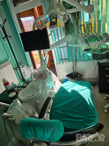 Продавам стоматологичен юнит, снимка 4 - Медицински, стоматологични - 49879233