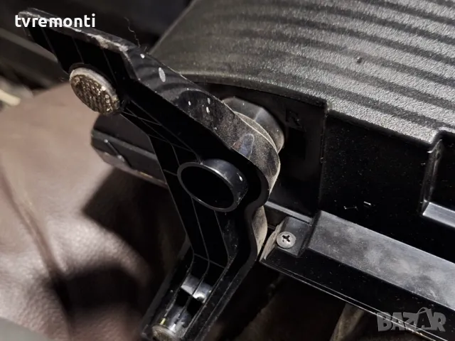 оригинална стойка КРАЧЕТА за телевизор TOSHIBA модел 32LA2063DG