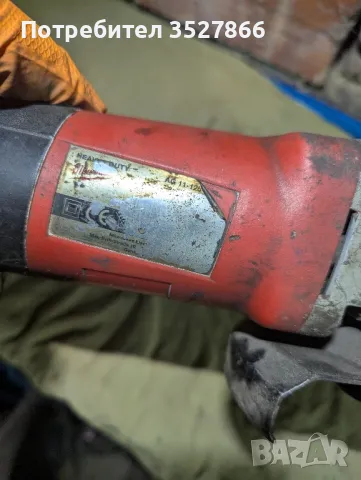 Ъглошлайф Milwaukee AG 11-125, снимка 3 - Други инструменти - 49456314