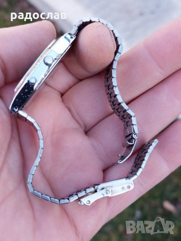 Електронен часовник-Q&Q ALARM CHRONOGRAPH, снимка 5 - Мъжки - 35864896