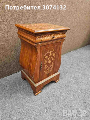 Уникален шкаф с интарзия, снимка 3 - Шкафове - 52829176