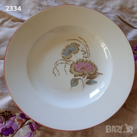 Български порцелан -чинии, снимка 1