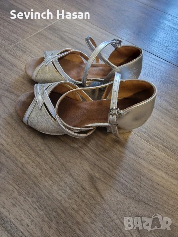 Детски обувки за спортни танци- 27 номер, снимка 2 - Детски обувки - 51364182