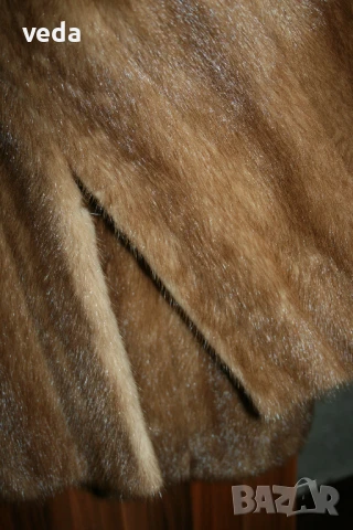 Бутиково палто от норка цели кожи ЗАПАЗЕНО!, снимка 3 - Палта, манта - 50446273