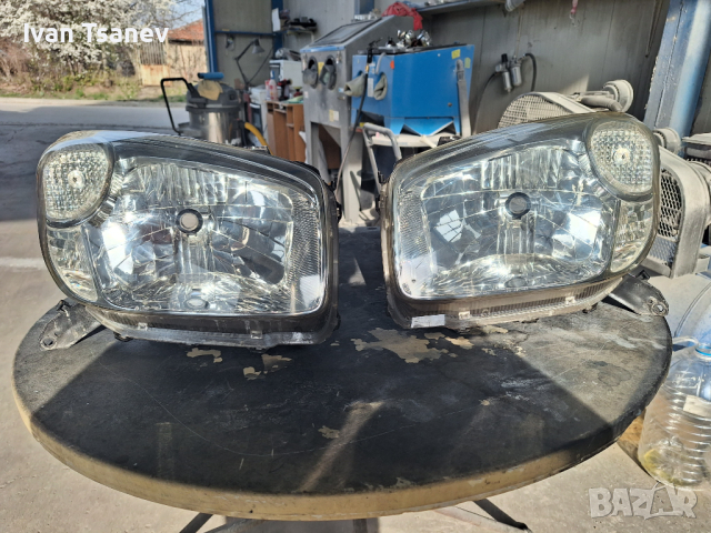 Фарове тойота рав 4