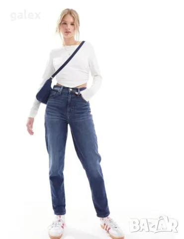 Levis mom jeans