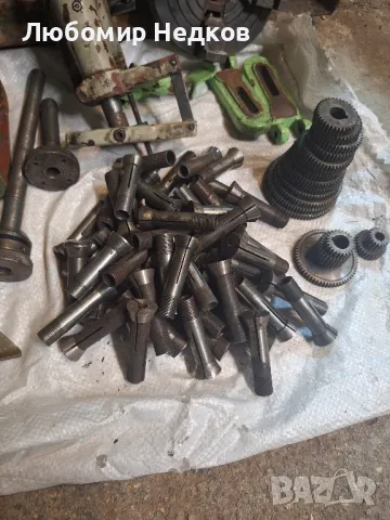 Части за струг Тос МН , снимка 4 - Други машини и части - 47400585