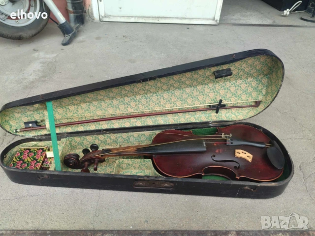 Цигулка Antonius Stradivarius-реплика, снимка 7 - Антикварни и старинни предмети - 53718255