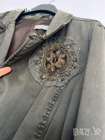 Елегантни Дамски Сакета, снимка 14 - Сака - 49207226