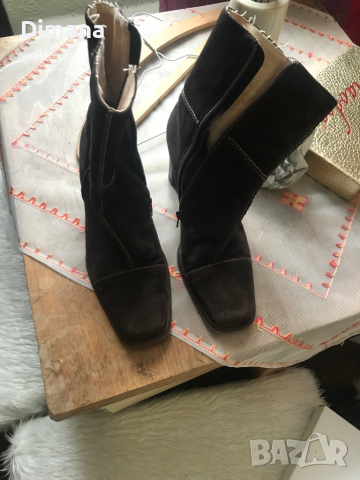 Естествен велур