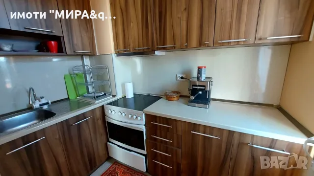 Тристаен апартамент в кв. „Любен Каравелов“ – 86 кв.м, снимка 3 - Апартаменти - 56258411