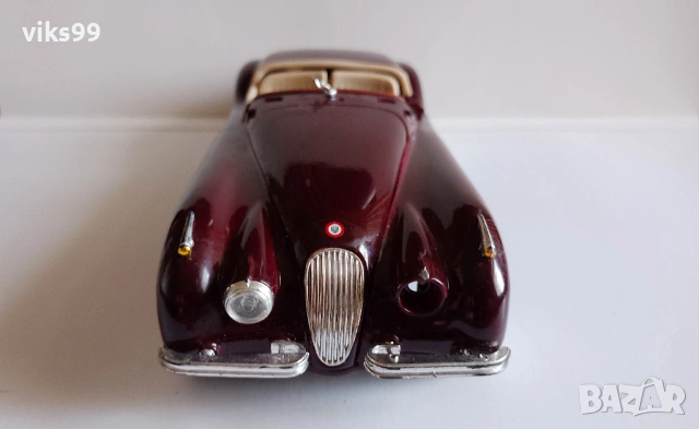 Bburago Jaguar XK 120 Roadster 1951 - Мащаб 1:24, снимка 8 - Колекции - 53680099