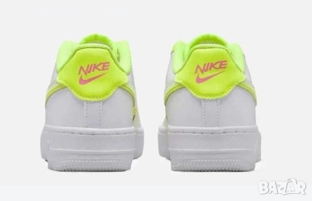 ОРИГИНАЛНИ Бели Маратонки Nike Air Force 1 LV8 GS White 36; 36,5; 37.5, 38; 38.5, снимка 4 - Маратонки - 52162712