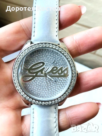 GUESS оригинален дамски часовник от Англия с японски механизъм, снимка 2 - Дамски - 53758013
