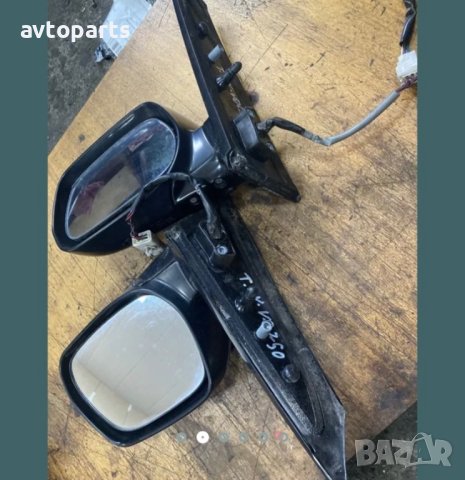 Toyota avensis verso 2005година Огледала, снимка 2 - Части - 40745882