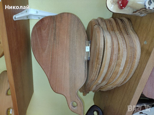 Дървени дъски, талари за рязане и сервиране от орех бук череша , снимка 2 - Прибори за хранене, готвене и сервиране - 36325257
