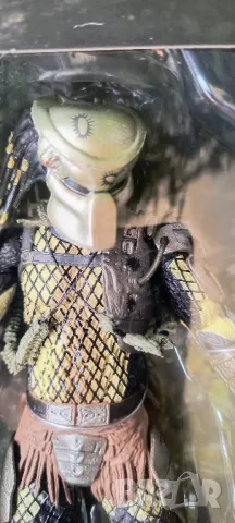 NECA Predator Jungle Hunter Collector's -20 см, снимка 12 - Колекции - 40538813