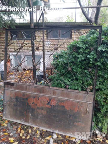 Метална дворна порта с две крила, снимка 3 - Гаражни врати - 52595996