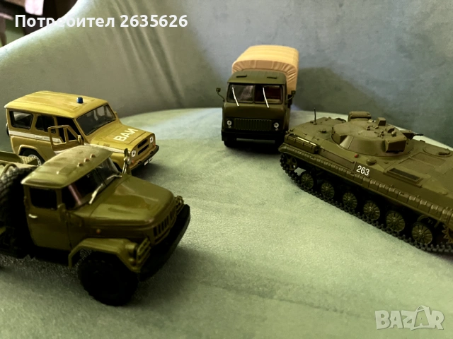 Колекция мащаб 1/43 военна техника. Цена за всичко :300 евро., снимка 4 - Колекции - 53438673