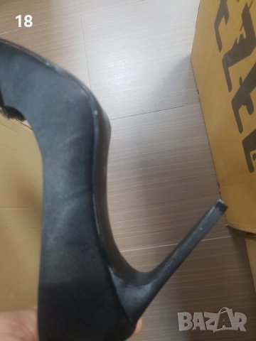 Обувки, снимка 4 - Дамски ежедневни обувки - 40592715