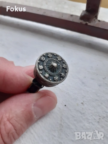 Стар автентичен възрожденски сребърен пръстен, снимка 2 - Антикварни и старинни предмети - 53287330
