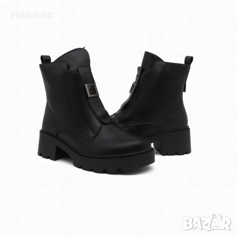 Дамски черни боти от еко кожа с декоративна катарама и масивна подметка, снимка 3 - Дамски боти - 52203271