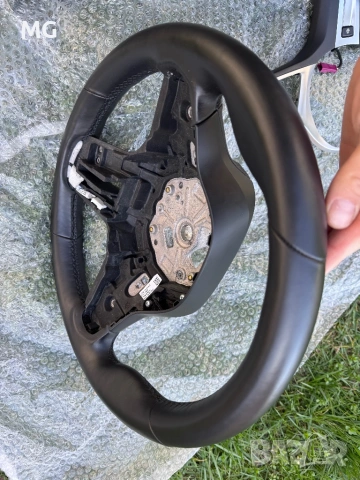 Волан с подгрев и вибрация BMW G20 2022, снимка 4 - Части - 53835893