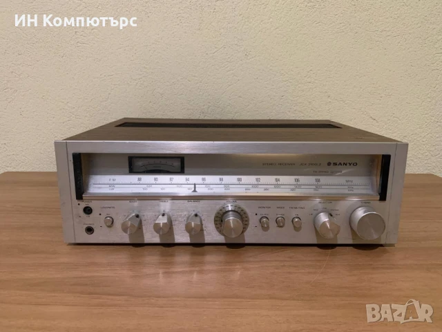 Продавам ретро стерео ресийвър Sanyo JCX-2100LZ