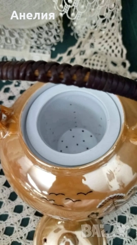 Прекраснен комплект фин тънък яйчен порцелан , снимка 3 - Чаши - 51437583