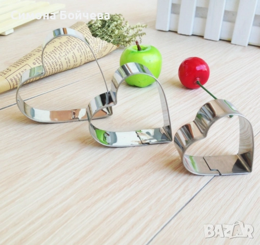 Комплект от 12 части алуминиеви форми за бисквити, снимка 11 - Форми - 52843445