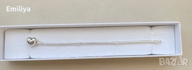 PANDORA сребърна гривна със сърце