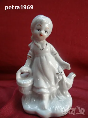 Порцеланови статуетки, фигурки, снимка 17 - Колекции - 49678926