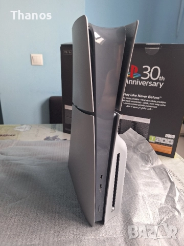 конзола SONY PS5 PlayStation®5 30th anniversary limited disk edition+игра, снимка 10 - PlayStation конзоли - 51909506