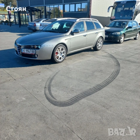 Алфа Ромео 159 2.4 200кс автомат, снимка 10 - Автомобили и джипове - 53377692