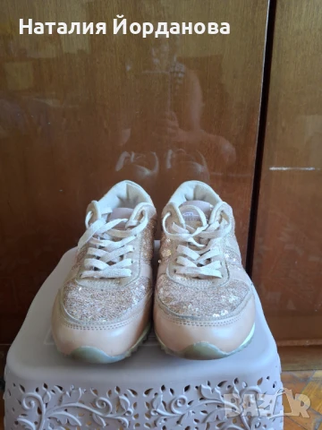 Дамски летни маратонки