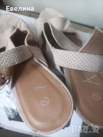 Обувки, снимка 2 - Дамски обувки на ток - 41229571